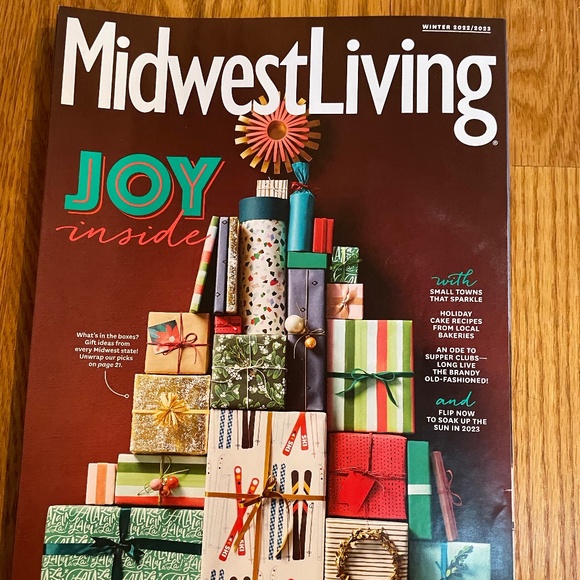 Midwest Living holiday/December magazines 2021,2022,2023,2024 - Picture 3 of 4